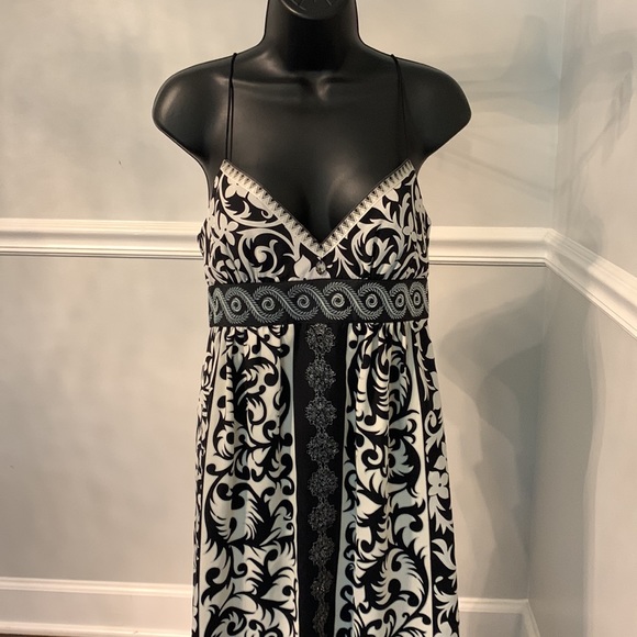 Nicole Miller Collection Black & White Printed Silk Dress Size 4 - Picture 2 of 10